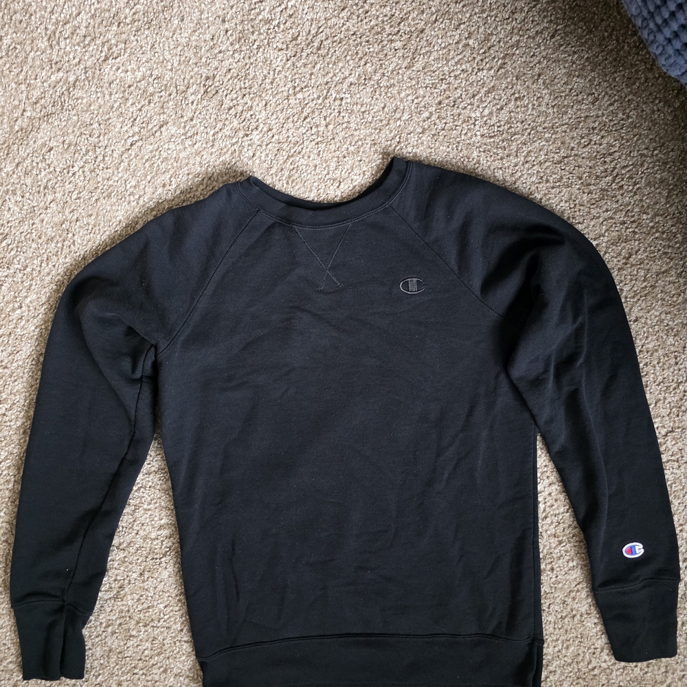 Champion Unisex Classic Black Crewneck Sweater
